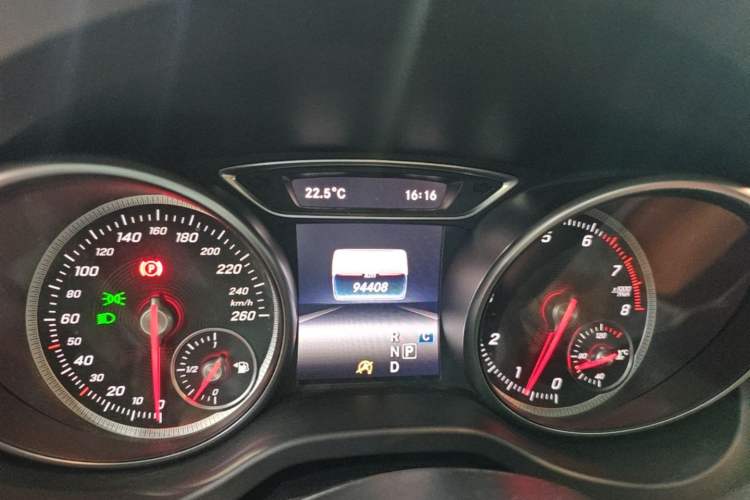Used Mercedes-Benz CLA 2017 Refreshed CLA 220 4MATIC Instrument Cluster