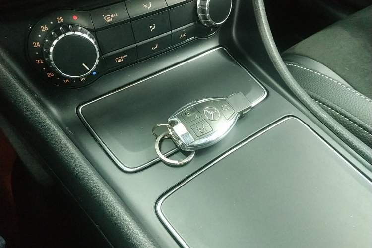 Used Mercedes-Benz CLA 2017 CLA 220 4MATIC Polar Limited Edition Interior 1