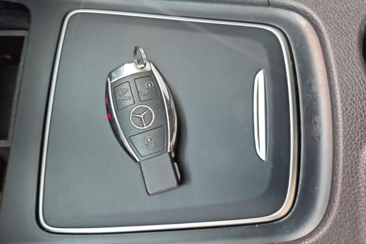 Used Mercedes-Benz CLA 2017 Facelifted CLA 200 Stylish Edition Interior 1