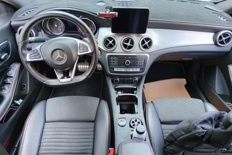 Used Mercedes-Benz CLA 2017 Refreshed CLA 220 4MATIC Interior 2