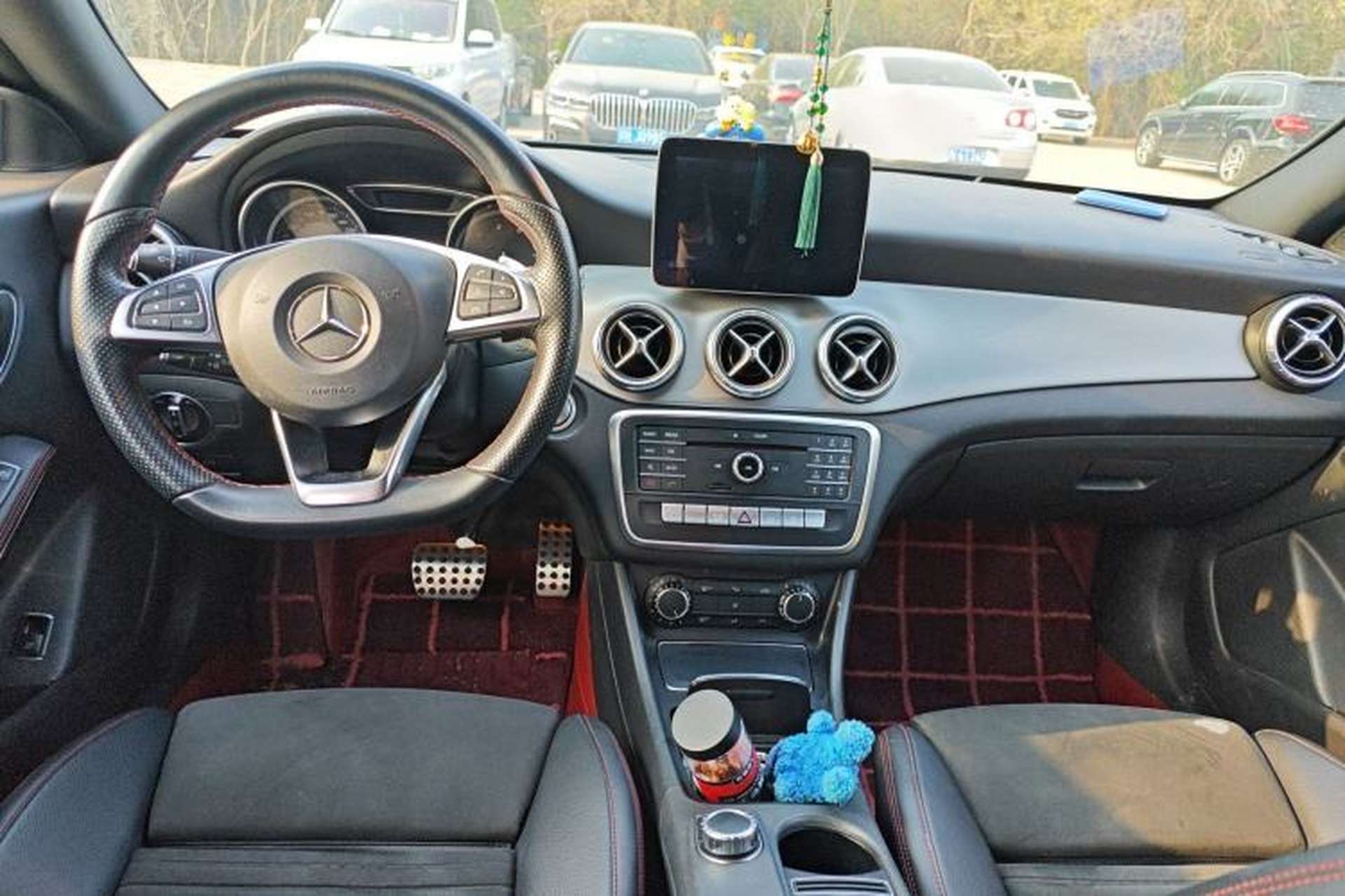 Used Mercedes-Benz CLA 2017 CLA 220 4MATIC Interior 2