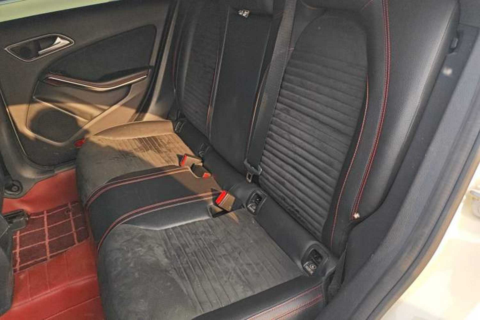 Used Mercedes-Benz CLA 2017 CLA 220 4MATIC Interior 4