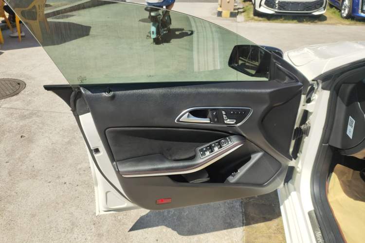 Used Mercedes-Benz CLA 2017 Refreshed CLA 220 4MATIC Left Front Door Interior