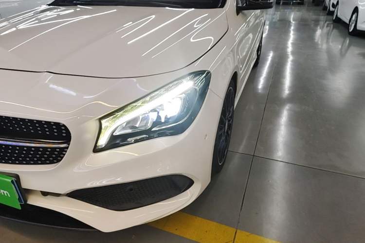 Used Mercedes-Benz CLA 2017 CLA 260 4MATIC Left Front Headlight