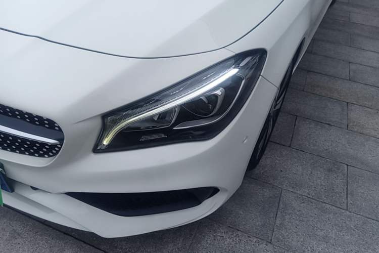 Used Mercedes-Benz CLA 2017 Facelifted CLA 200 Stylish Edition Left Front Headlight
