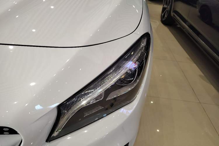 Used Mercedes-Benz CLA 2017 Facelifted CLA 200 Stylish Edition Left Front Headlight