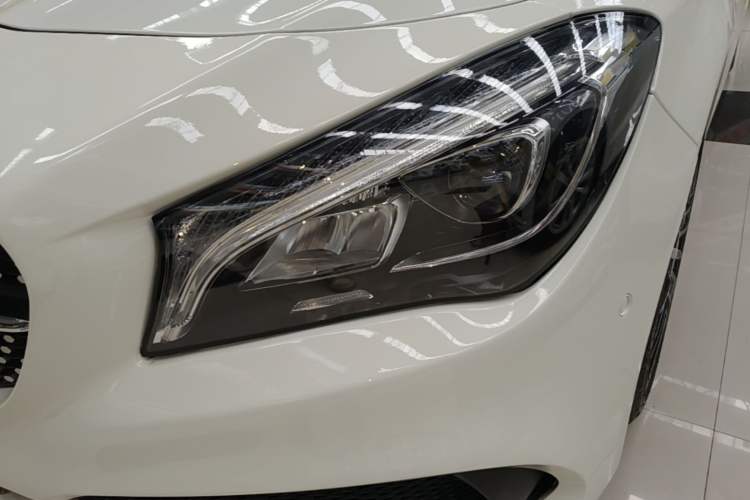 Used Mercedes-Benz CLA 2017 CLA 260 4MATIC Left Front Headlight