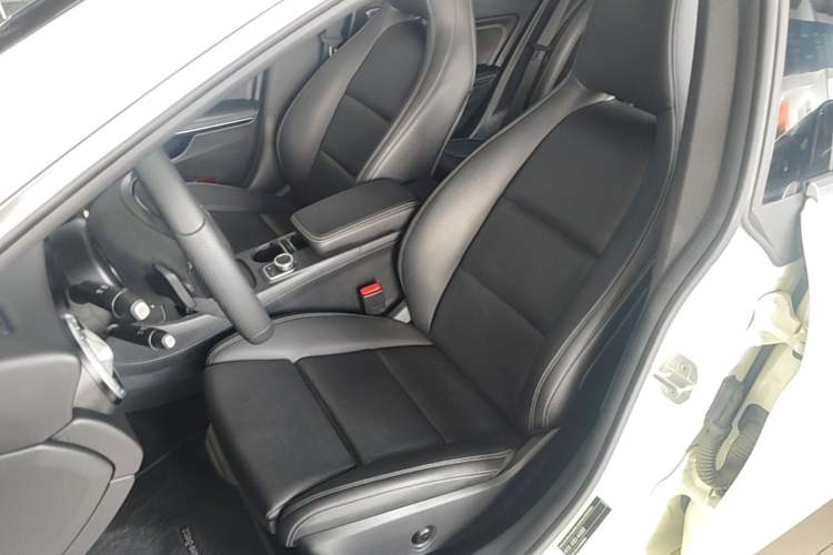 Used Mercedes-Benz CLA 2017 CLA 200 Style Edition Left Front Seat