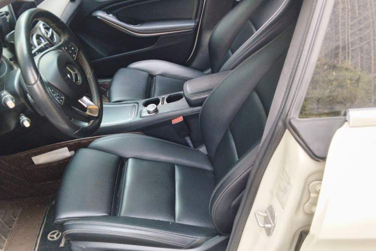 Used Mercedes-Benz CLA 2017 CLA 200 Sport Edition Left Front Seat