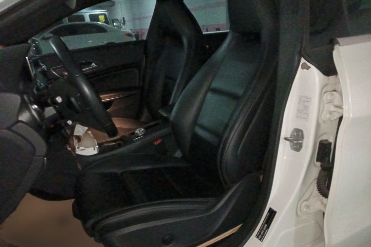 Used Mercedes-Benz CLA 2017 CLA 200 Style Edition Left Front Seat
