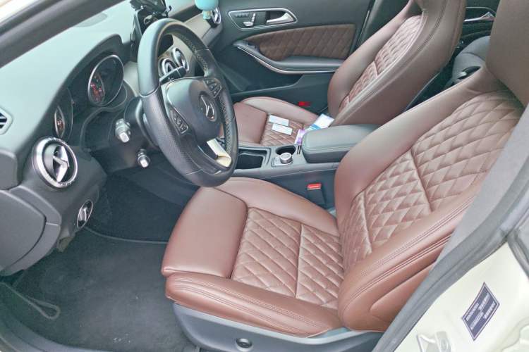 Used Mercedes-Benz CLA 2017 Facelifted CLA 200 Stylish Edition Left Front Seat