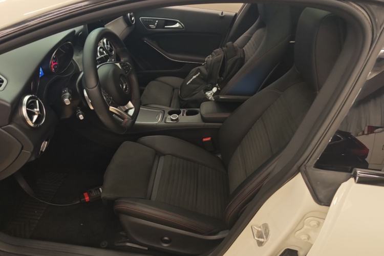 Used Mercedes-Benz CLA 2017 CLA 220 4MATIC Polar Limited Edition Left Front Seat