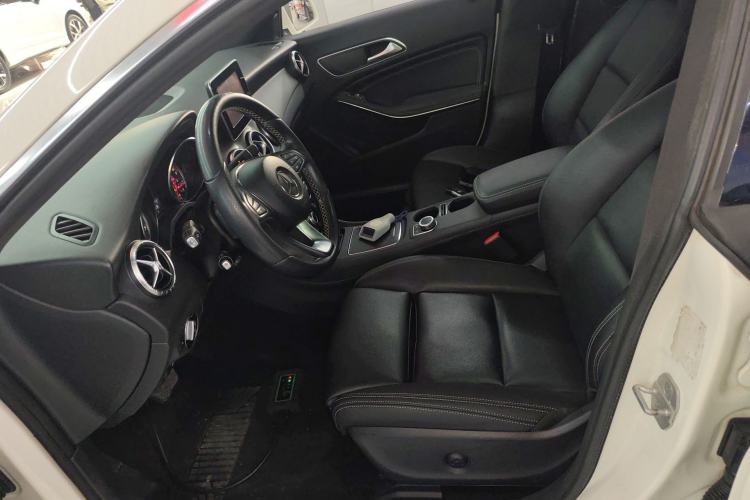 Used Mercedes-Benz CLA 2017 CLA 200 Style Edition Left Front Seat