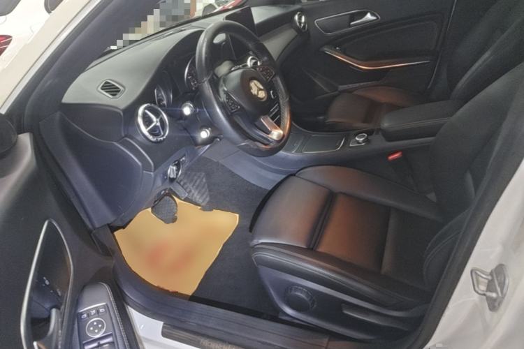 Used Mercedes-Benz CLA 2017 Refreshed CLA 200 Sport Edition Left Front Seat
