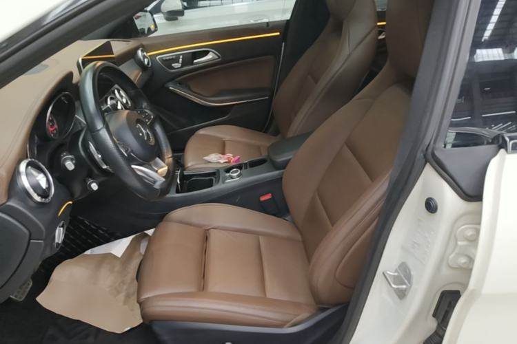 Used Mercedes-Benz CLA 2017 CLA 260 4MATIC Left Front Seat