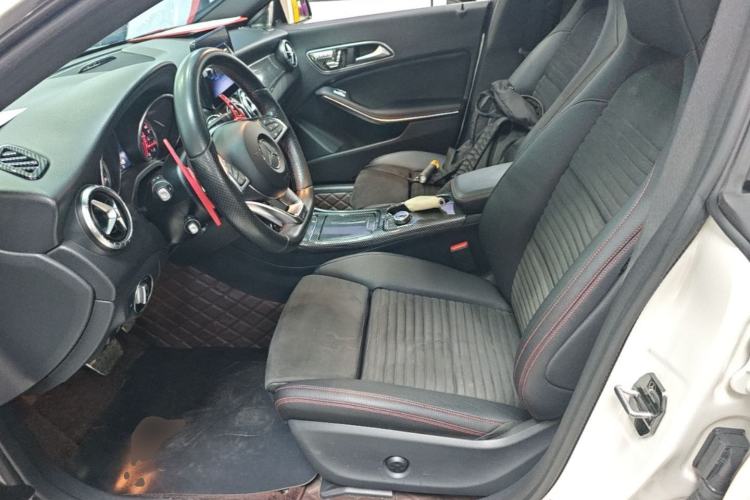 Used Mercedes-Benz CLA 2017 Refreshed CLA 220 4MATIC Left Front Seat