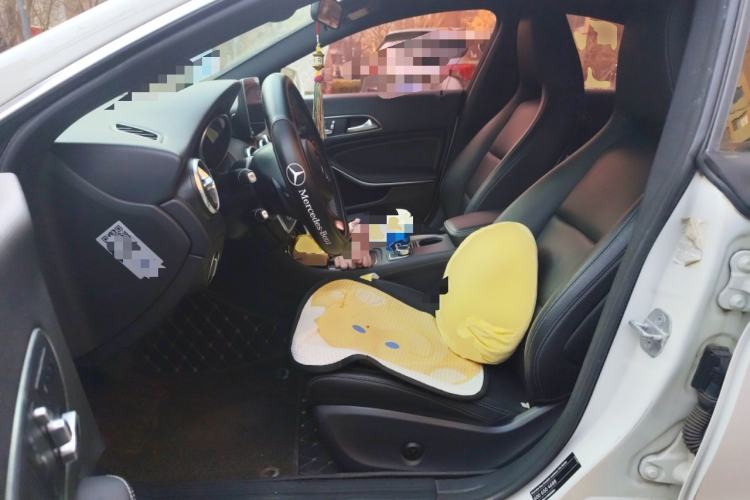 Used Mercedes-Benz CLA 2017 Facelifted CLA 200 Stylish Edition Left Front Seat