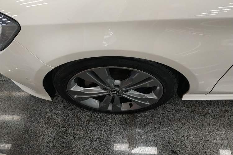 Used Mercedes-Benz CLA 2017 CLA 200 Sport Edition Left Front Wheel Hub