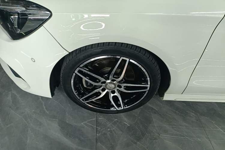 Used Mercedes-Benz CLA 2017 CLA 220 4MATIC Left Front Wheel Hub