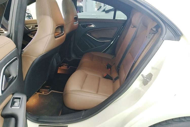 Used Mercedes-Benz CLA 2017 CLA 260 4MATIC Left Rear Seat