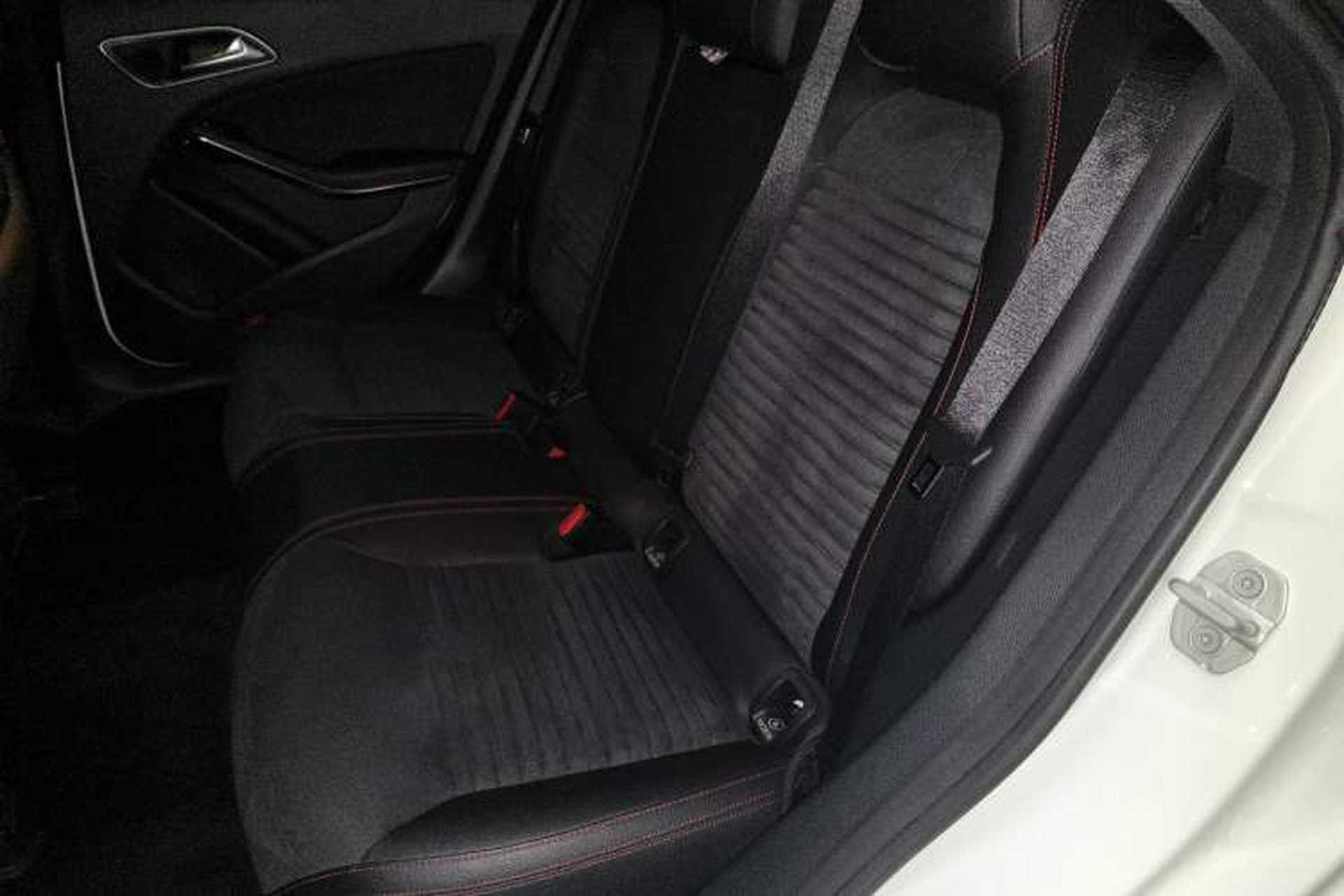 Used Mercedes-Benz CLA 2017 Refreshed CLA 220 4MATIC Left Rear Seat