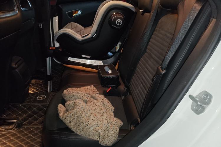 Used Mercedes-Benz CLA 2017 CLA 220 4MATIC Left Rear Seat