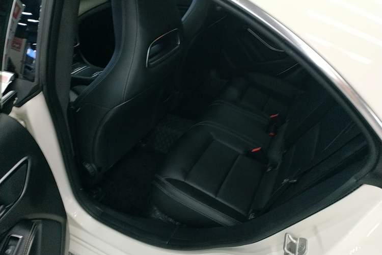 Used Mercedes-Benz CLA 2017 CLA 200 Sport Edition Left Rear Seat