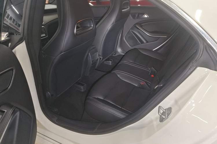 Used Mercedes-Benz CLA 2017 Refreshed CLA 200 Sport Edition Left Rear Seat