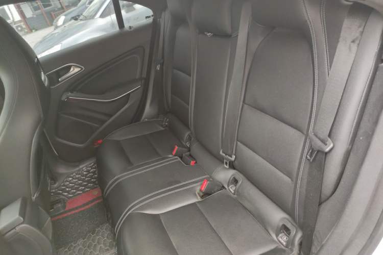 Used Mercedes-Benz CLA 2017 Refreshed CLA 200 Sport Edition Left Rear Seat
