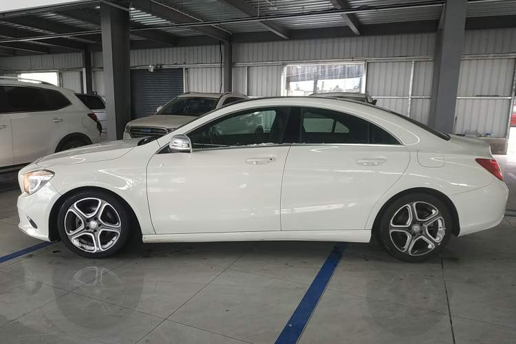 Used Mercedes-Benz CLA 2017 Facelifted CLA 180 Left Side