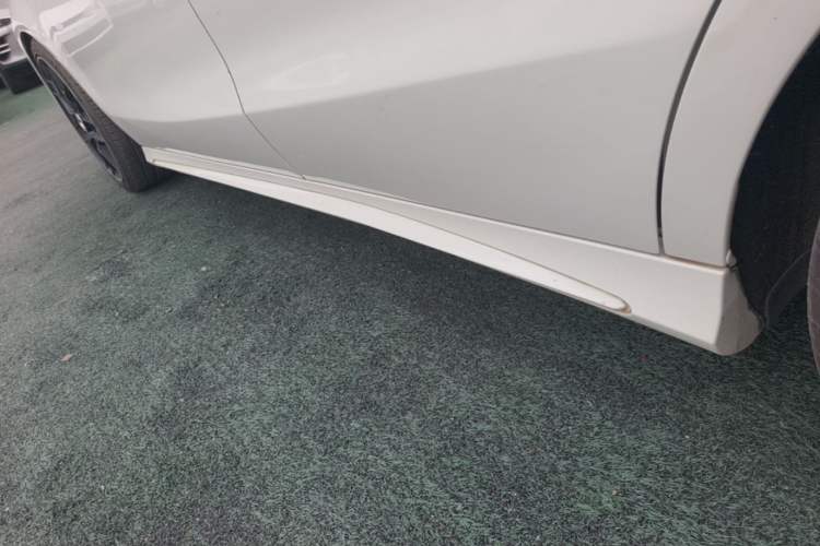 Used Mercedes-Benz CLA 2017 CLA 200 Style Edition Left Side Sill