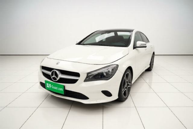 Mercedes-Benz CLA 2017 CLA 180 usado