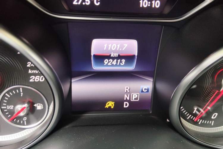 Used Mercedes-Benz CLA 2017 CLA 220 4MATIC Odometer Close Up