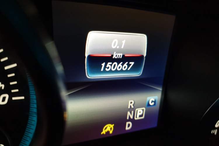 Used Mercedes-Benz CLA 2017 CLA 220 4MATIC Odometer Close Up