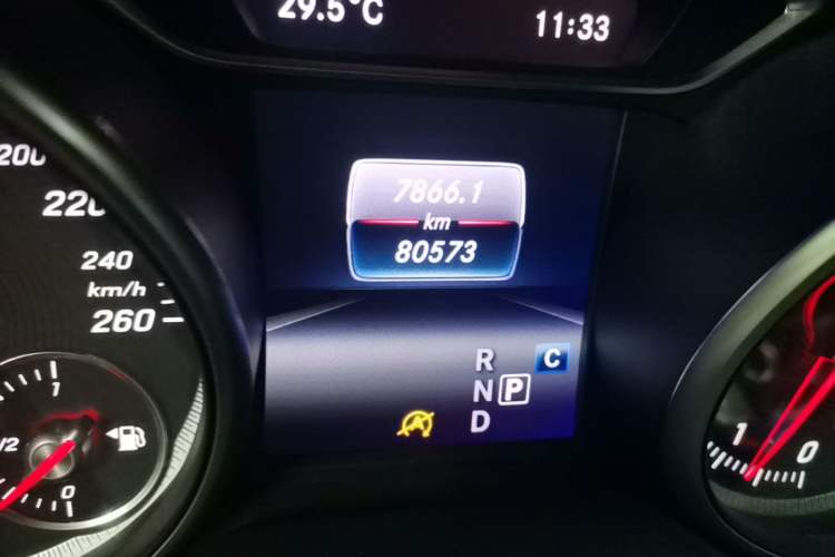 Used Mercedes-Benz CLA 2017 CLA 200 Style Edition Odometer Close Up
