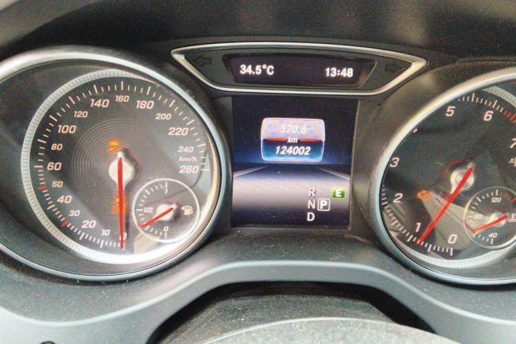 Used Mercedes-Benz CLA 2017 CLA 200 Sport Edition Odometer Close Up