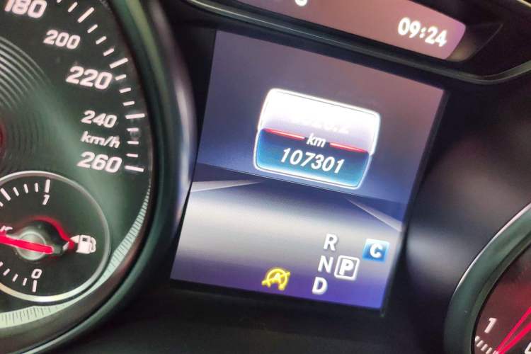 Used Mercedes-Benz CLA 2017 Facelifted CLA 200 Stylish Edition Odometer Close Up