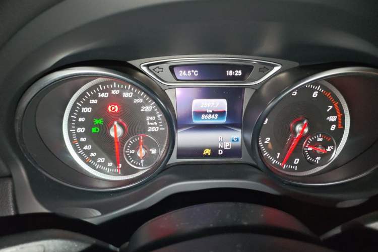 Used Mercedes-Benz CLA 2017 Facelifted CLA 200 Stylish Edition Odometer Close Up