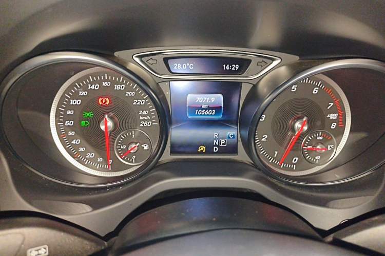Used Mercedes-Benz CLA 2017 Facelifted CLA 200 Stylish Edition Odometer Close Up