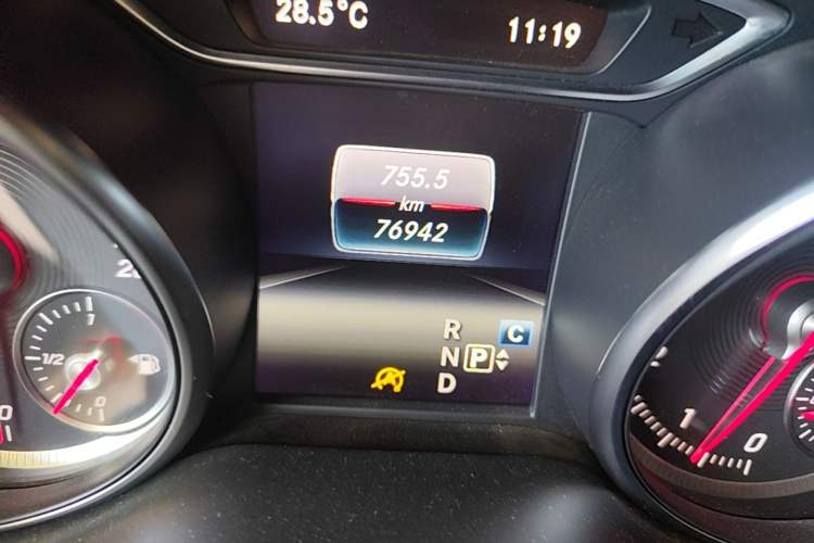 Used Mercedes-Benz CLA 2017 CLA 200 Sport Edition Odometer Close Up