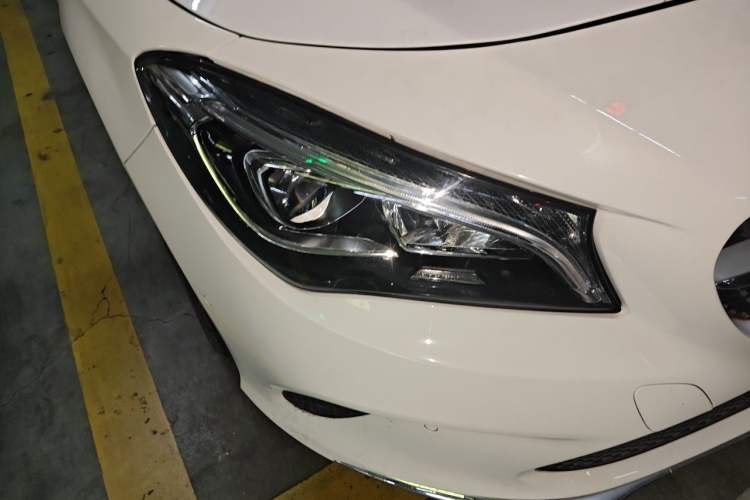 Used Mercedes-Benz CLA 2017 Refreshed CLA 200 Sport Edition Right Front Headlight
