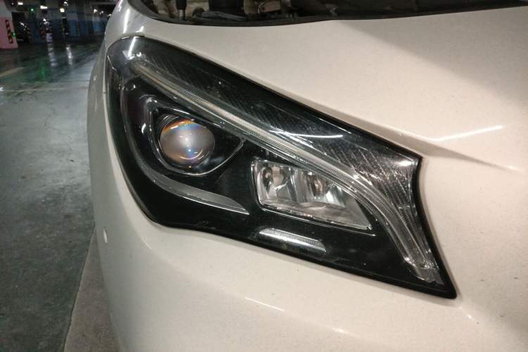 Used Mercedes-Benz CLA 2017 CLA 200 Style Edition Right Front Headlight