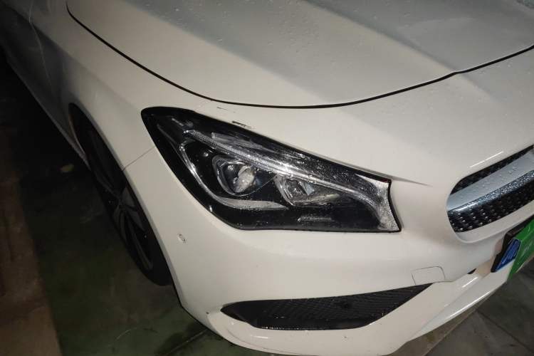 Used Mercedes-Benz CLA 2017 Facelifted CLA 200 Stylish Edition Right Front Headlight