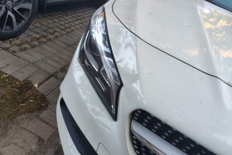 Used Mercedes-Benz CLA 2017 Facelifted CLA 200 Stylish Edition Right Front Headlight