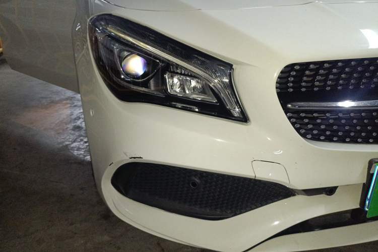Used Mercedes-Benz CLA 2017 Facelifted CLA 200 Stylish Edition Right Front Headlight