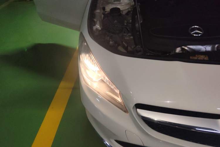 Used Mercedes-Benz CLA 2017 Refreshed CLA 200 Sport Edition Right Front Headlight