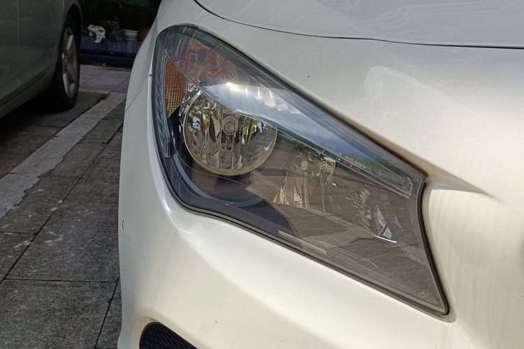 Used Mercedes-Benz CLA 2017 Refreshed CLA 200 Sport Edition Right Front Headlight