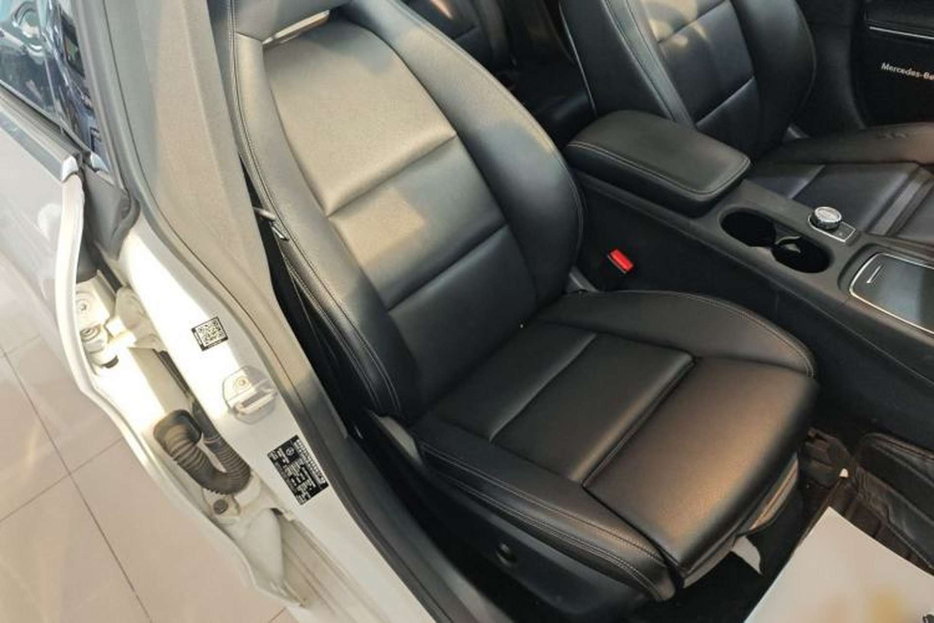 Used Mercedes-Benz CLA 2017 Facelifted CLA 200 Stylish Edition Right Front Seat