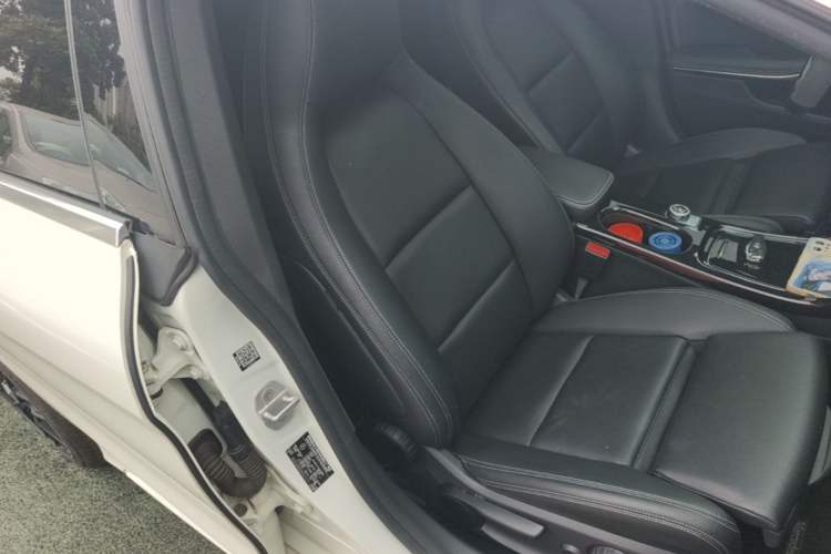 Used Mercedes-Benz CLA 2017 CLA 200 Style Edition Right Front Seat