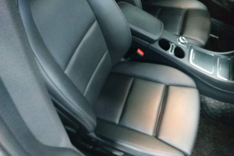 Used Mercedes-Benz CLA 2017 CLA 200 Sport Edition Right Front Seat